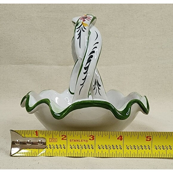 Vintage RCCL Portuguese ART Ceramic Hand Painted Basket Floral - 1988 - Picture 9 of 11